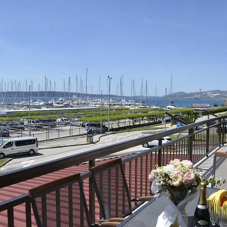 Apartment Cirko Kastela Luaran gambar